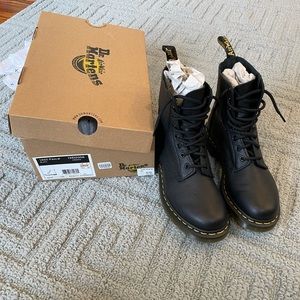 Dr. Martins Black Womens 8 Combat Boots
